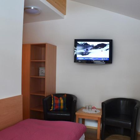 Haus Stockibach Hotel Санкт Антон ам Арлберг Екстериор снимка